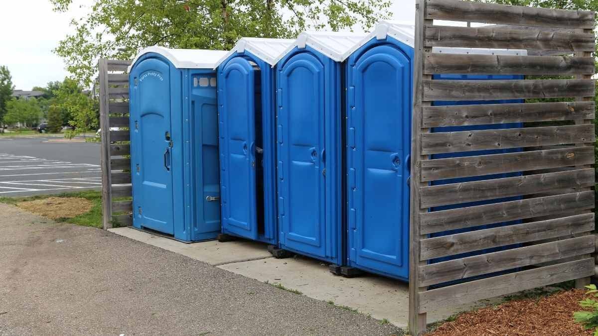 Porta Potty Rental Pros - Affordable Porta Potty Solutions in Palco, KS, 67657